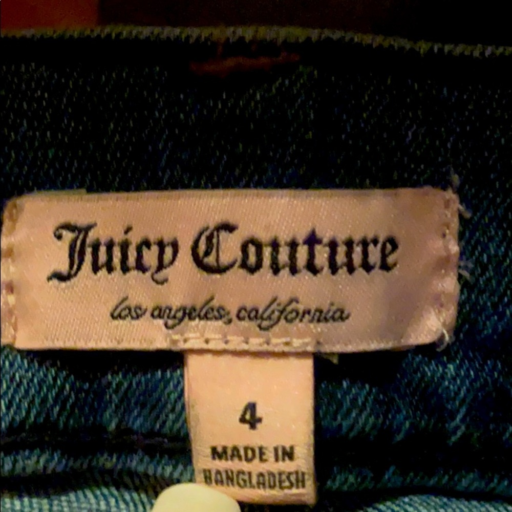 Juicy skinny straight legs with rips